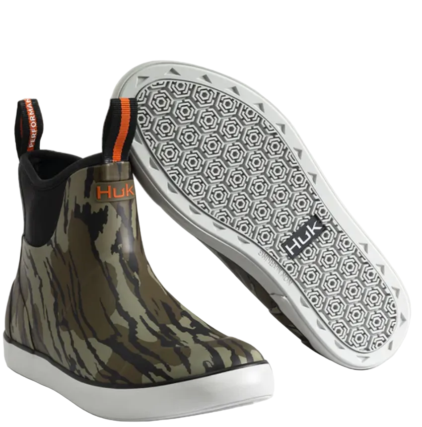 HUK Men's Mossy Oak Rogue Wave Boots