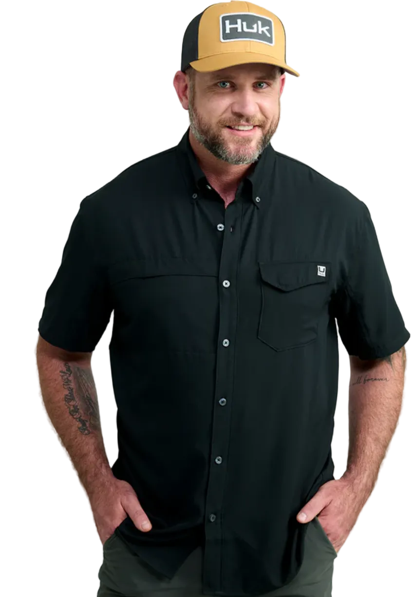 HUK Men's Tide Point Short Sleeve Shirt Black