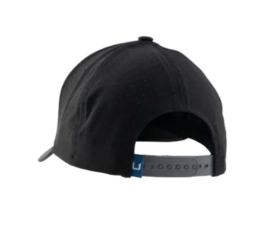 Huk Barb U 110 Performance Trucker Hat Black
