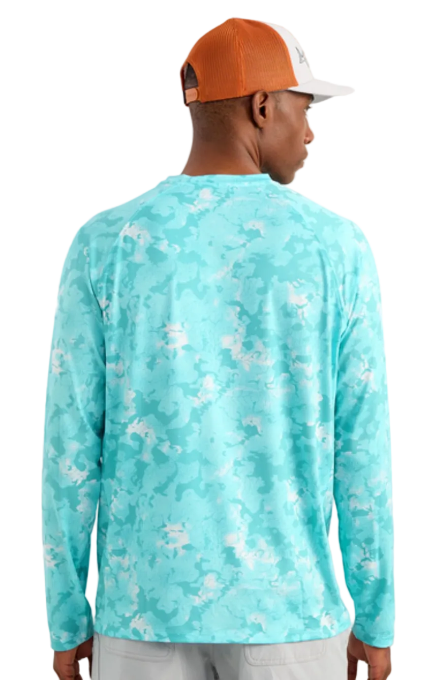 Huk Men's Airweight Crew KC Printed Blue Camo