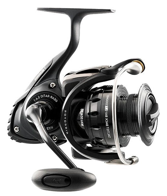 Daiwa Saltist Back Bay LT 3000MD Spinning Reel