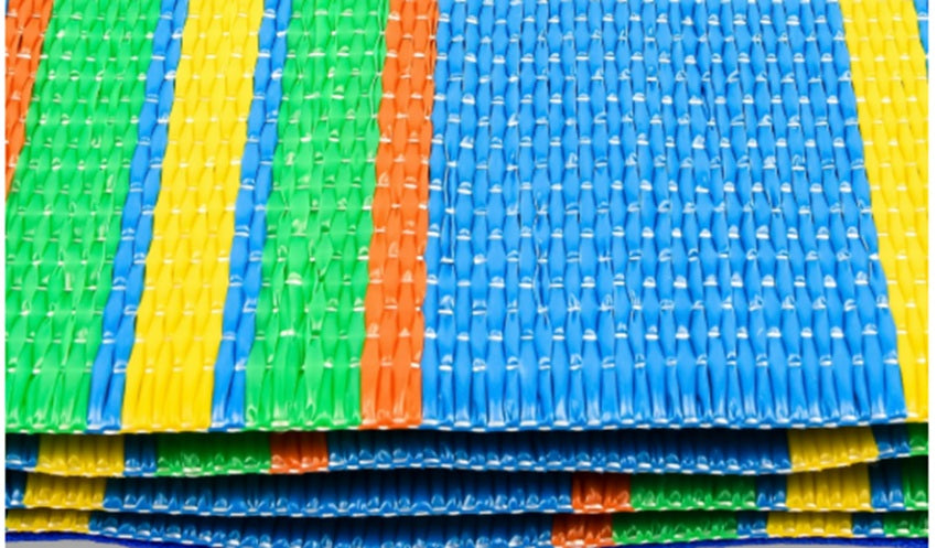 Camco Handy Mat 60" x 78" Outdoor Mat 42805