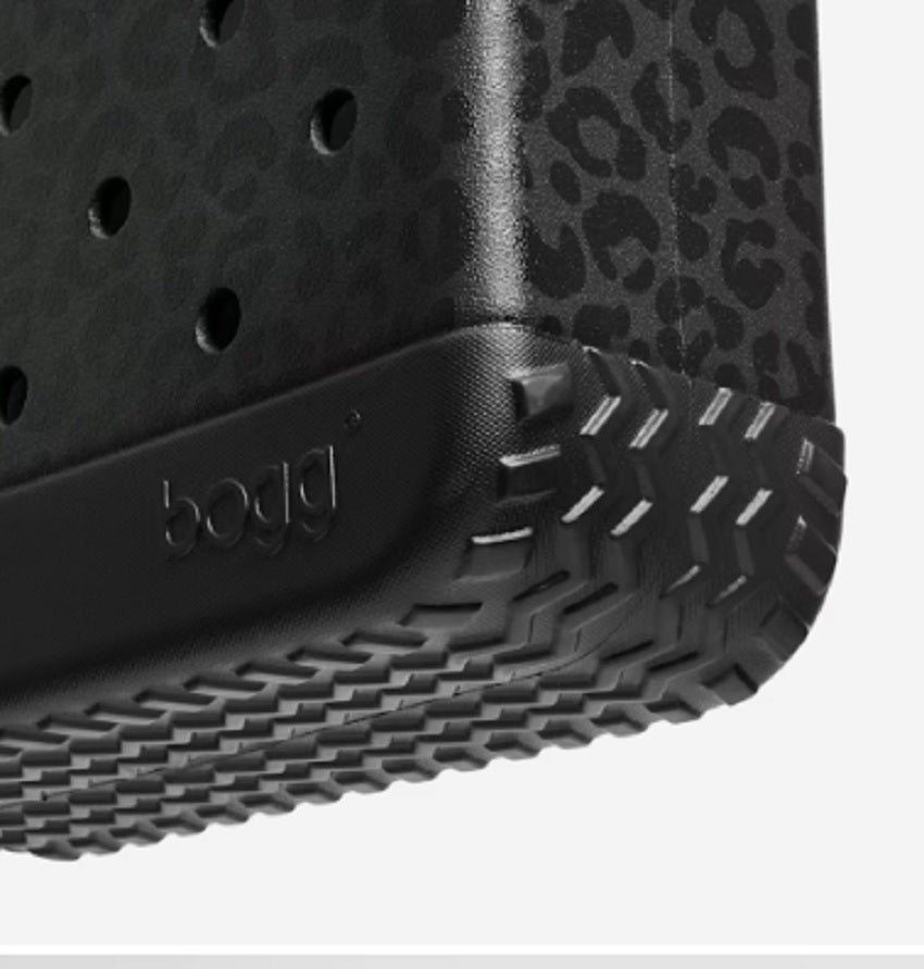 Bogg Bag Bitty Onyx Leopard
