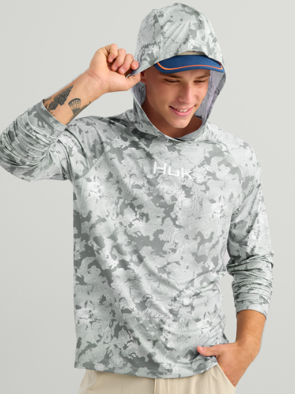 Huk Men's Airweight KC Printed Hoodie Sharkskin