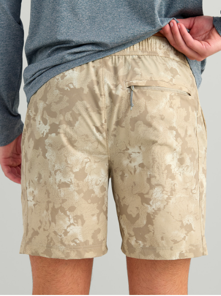 Huk Men's Airweight KC Printed Shorts River Rock