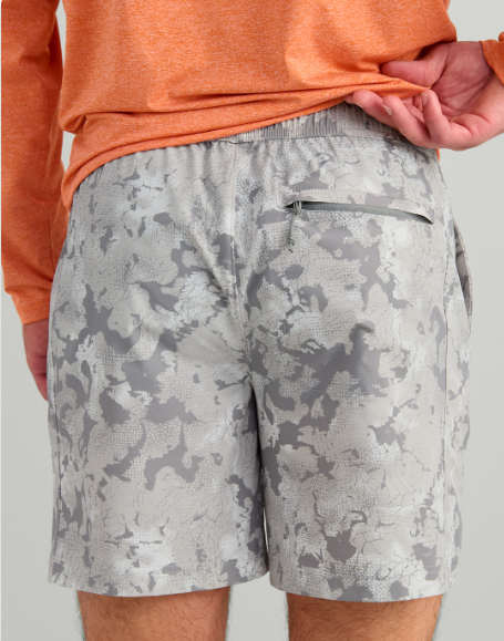 Huk Men's Airweight KC Printed Shorts Sharkskin