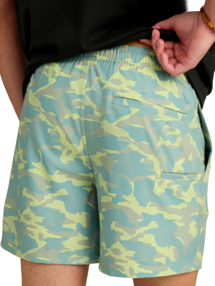 Huk Men's Pursuit Printed Volley Shorts Seagrass