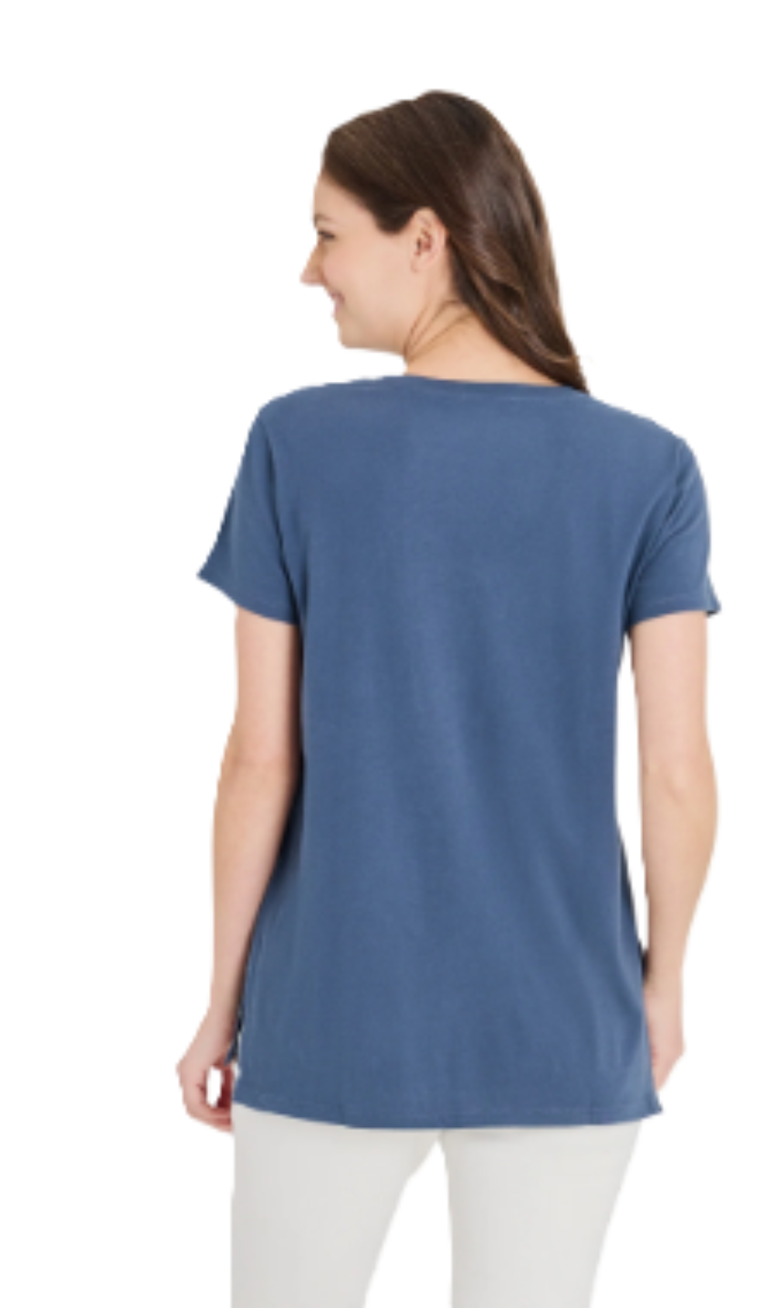 Life Is Good Women's Solid Crusher-LITE Vee Tunic Darkest Blue