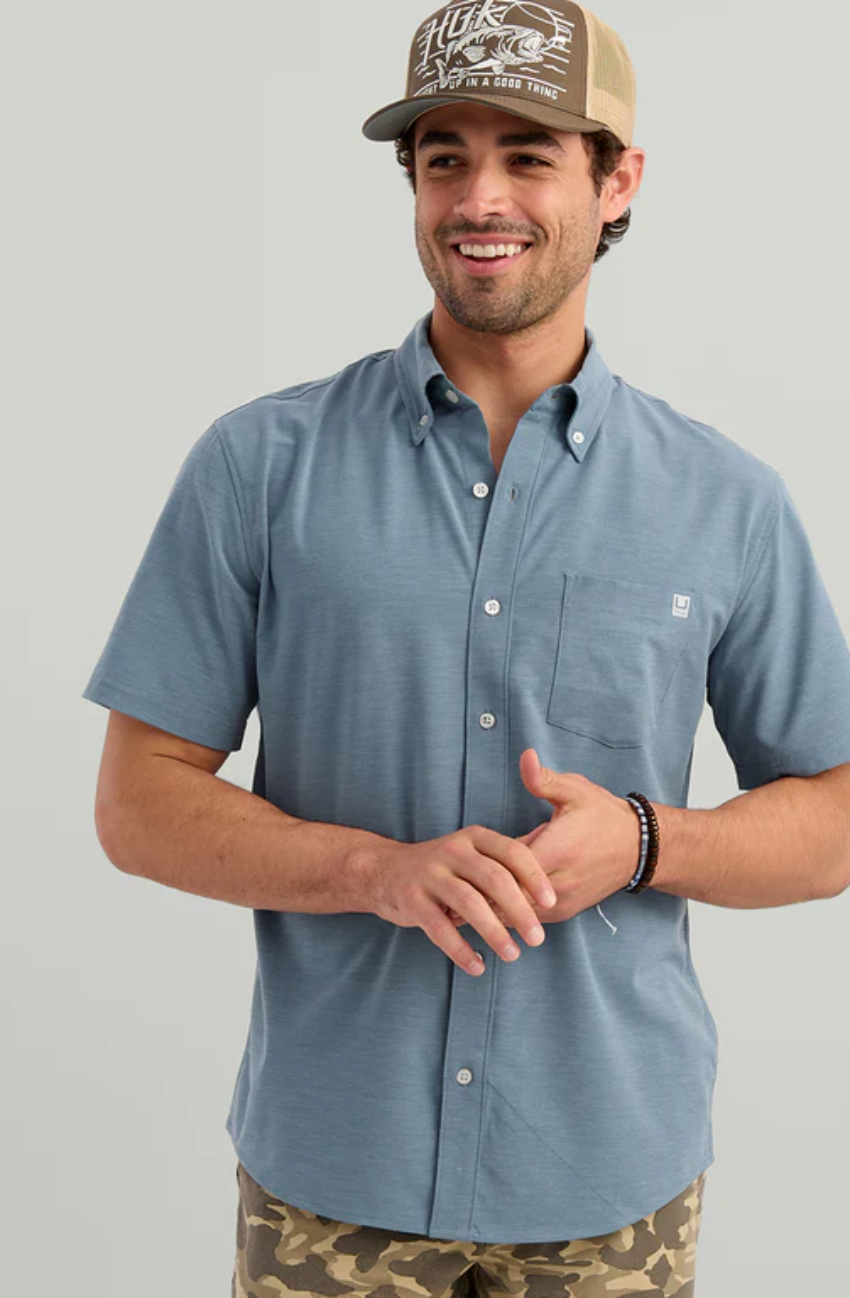 HUK Men's Kona Short Sleeve Shirt Stormy Blue