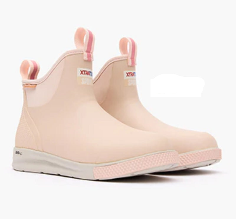 XTRATUF Women's 6" Ankle Deck Boot Sport (Blush Peach)